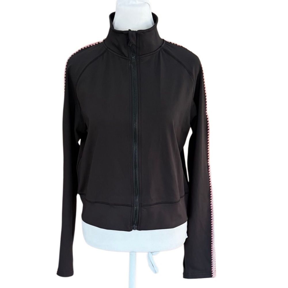 Move Theology black crop zip front track jacket w/pink trim down arms size M
